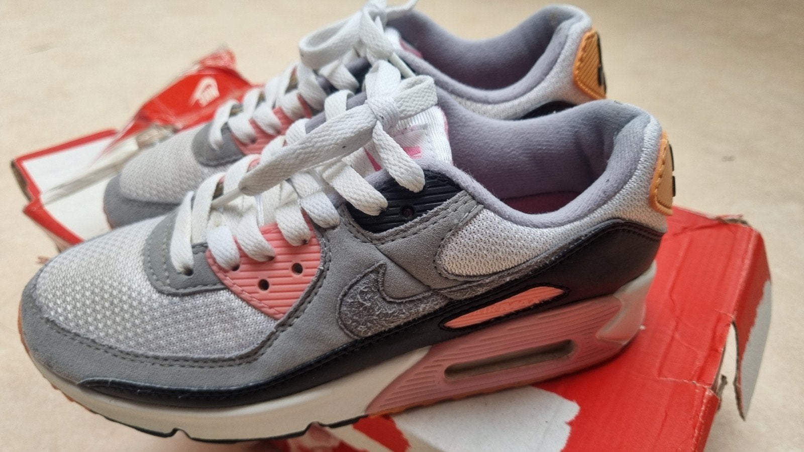 Nike Air Max 90 sneakers - Maat 36, Gebruikt, Sportschoenen, Nike air max, Verzenden
