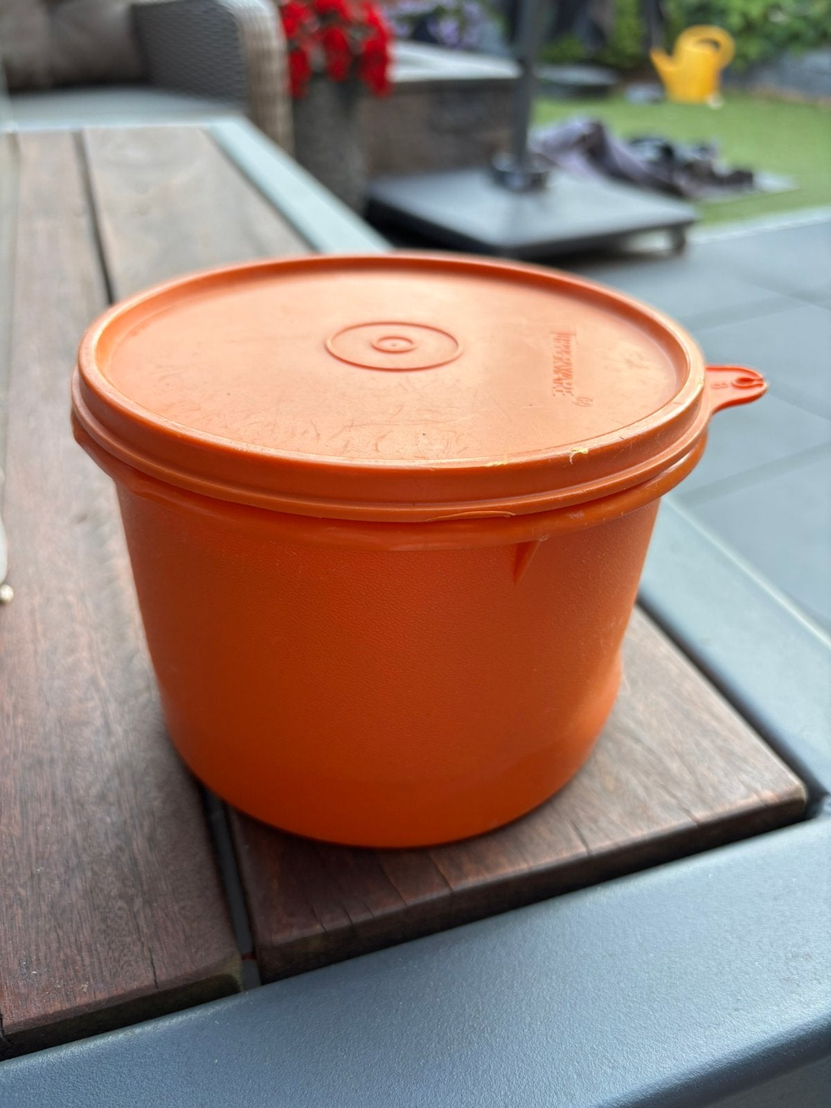 Rond Tupperware voorraadblik, Ophalen of Verzenden, Zo goed als nieuw, Oranje