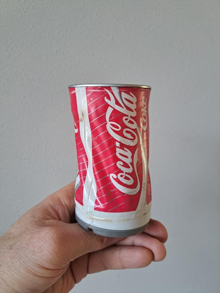 Dansende Coca Cola blikje, kunststof-metaal D7xH11.5cm, Verzamelen, Ophalen of Verzenden, Gebruikt, Overige typen