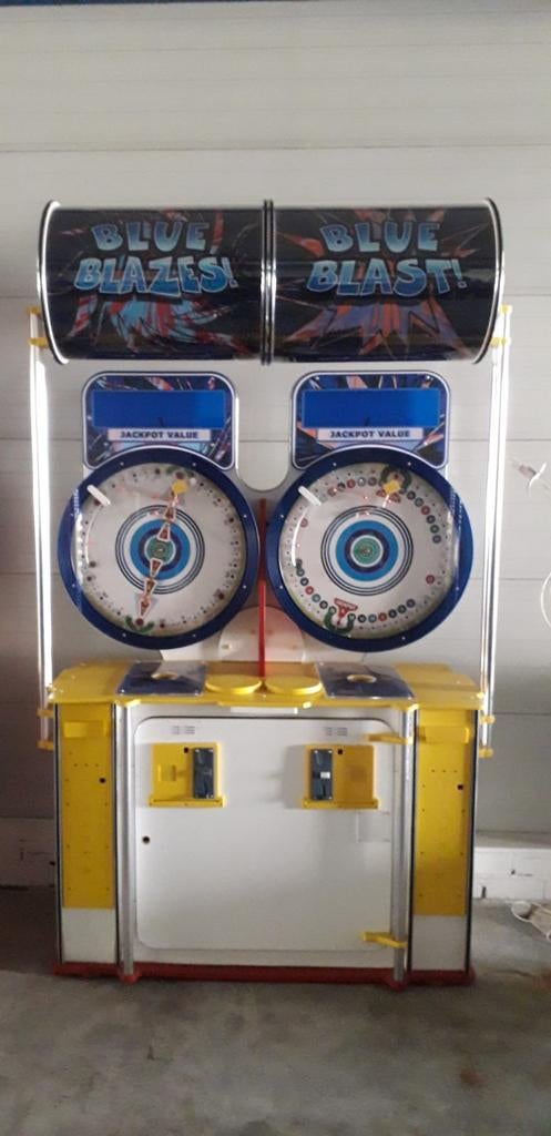 - Blue Blaze / Red Hot, Verzamelen, Automaten | Gokkasten en Fruitautomaten, Gebruikt, Euro, Met sleutels, Ophalen of Verzenden