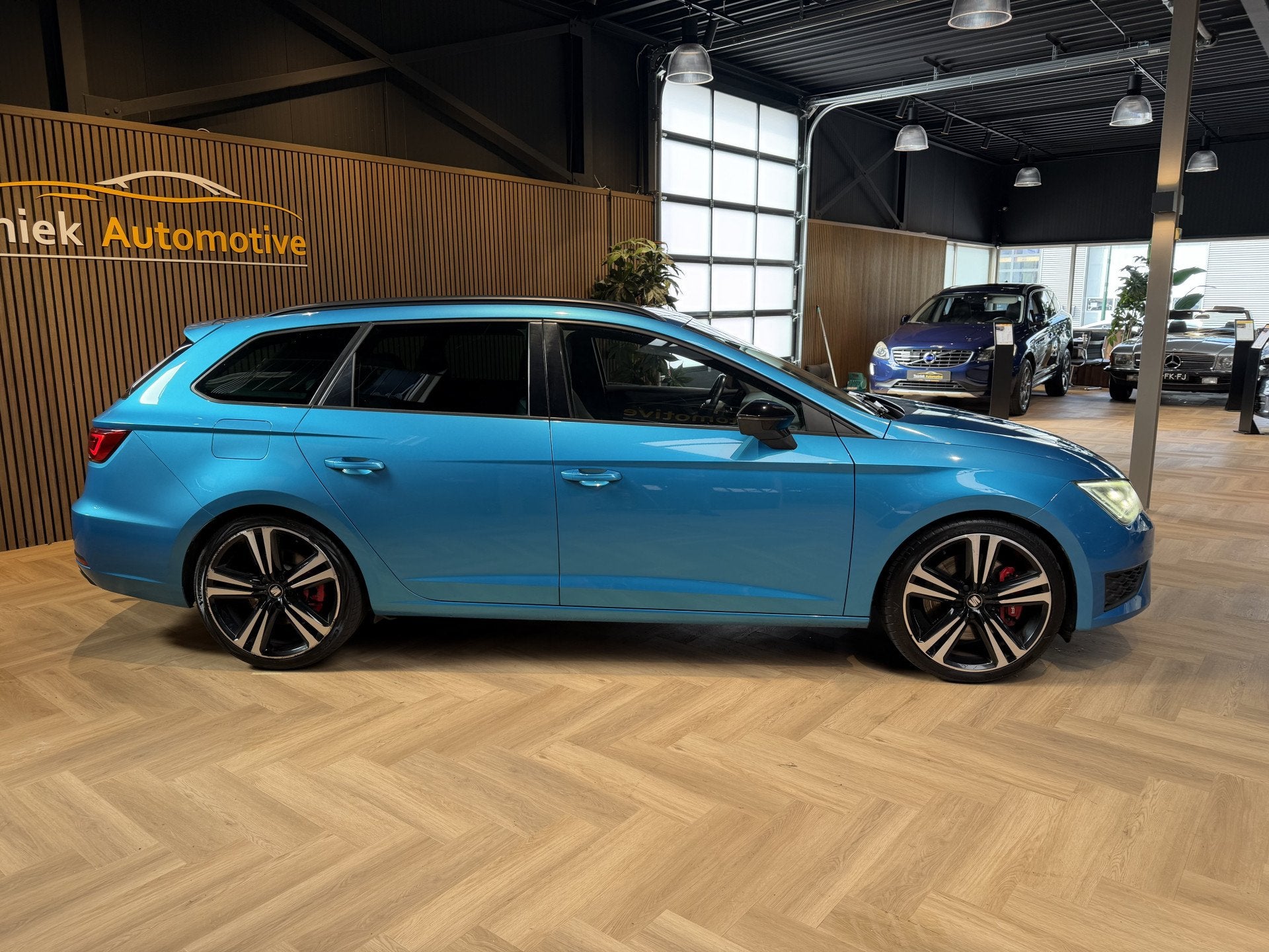 SEAT Leon ST 2.0 TSI Cupra 290 Connect (bj 2016), Auto's, Dealer onderhouden, 15 km/l, Gebruikt, 4 cilinders