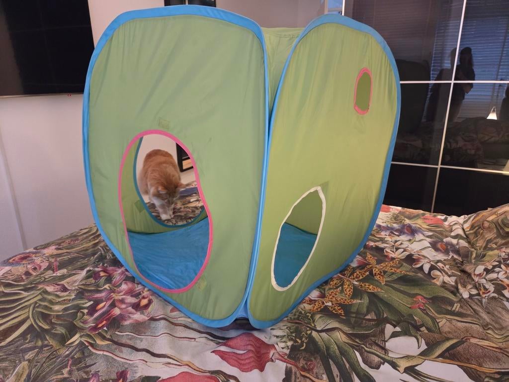 Speeltent Ikea, Ophalen