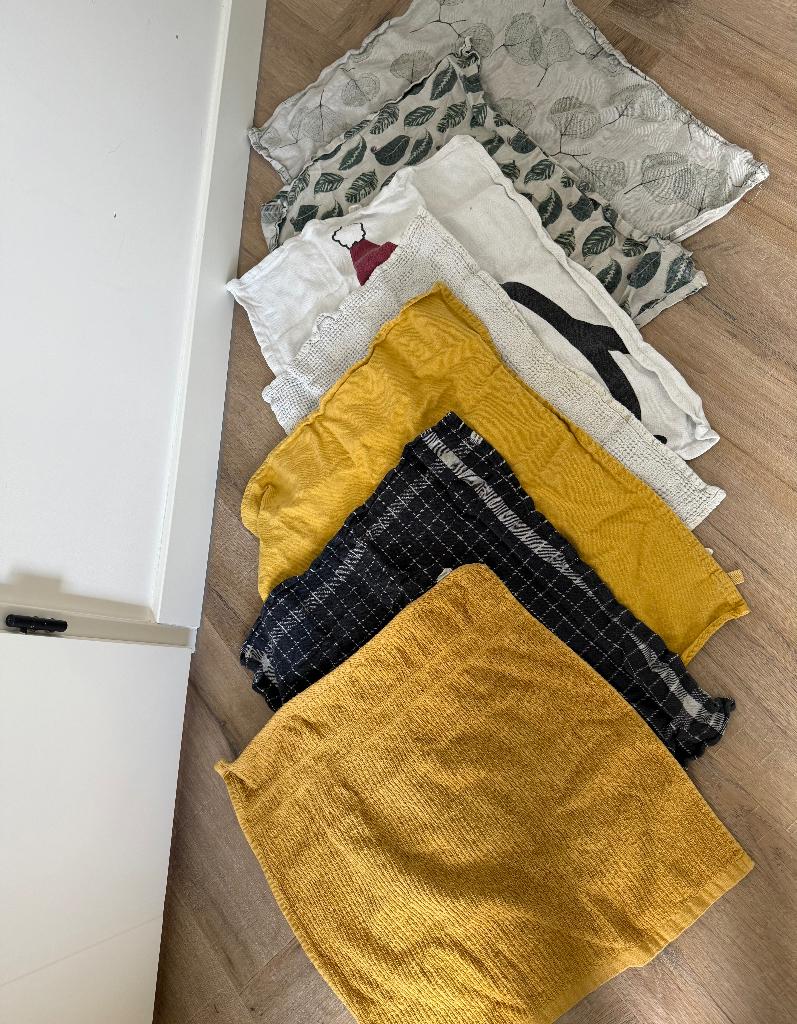 Gebruikt 7x Hema Ikea Zeeman theedoek zwart geel handdoek, Ophalen of Verzenden, Gebruikt, Zwart, Theedoek of Handdoek