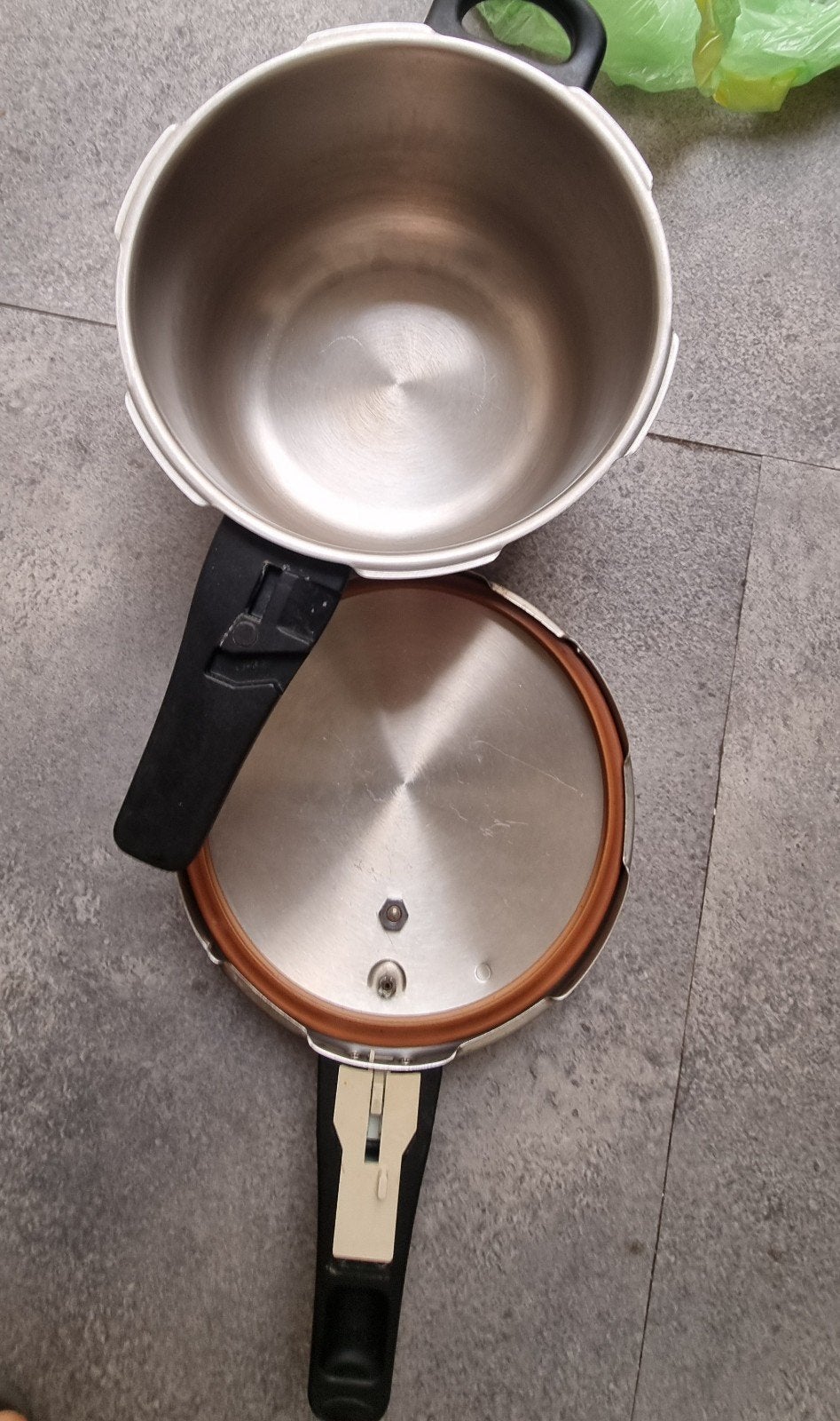 Decor snel kookpan zo goed als nieuw, Huis en Inrichting, Ophalen, Snelkookpan, Zo goed als nieuw, Rvs