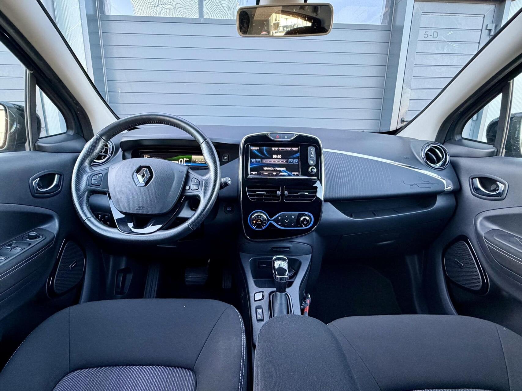 Renault Zoe R110 Limited 41 kWh | Elektrisch🔋 | Koop Accu, Auto's, Dealer onderhouden, Gebruikt, 41 kWh, Leder