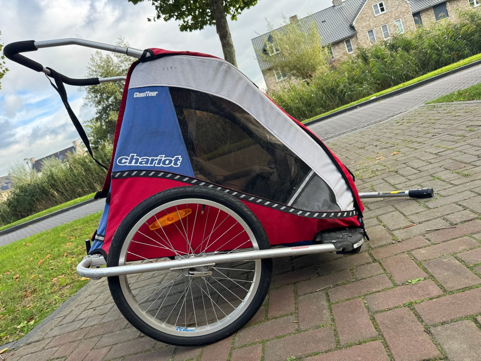 Chariot Fietskar voor 2 Kinderen met Baby- en Peuterinzet, Fietsen en Brommers, Ophalen, Gebruikt, Opvouwbaar, Kinderkar