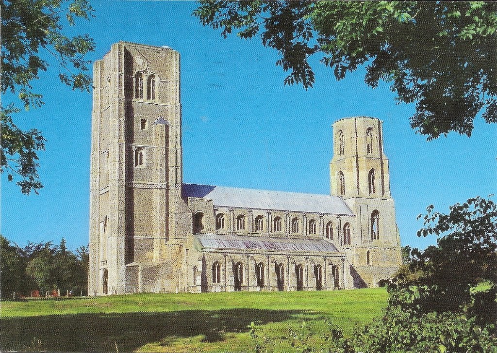 Ansichtkaart  	Wymondham (Eng) 	Wymondham Abbey	vanuit ZW, Verzenden, 1980 tot heden, Gelopen, Engeland