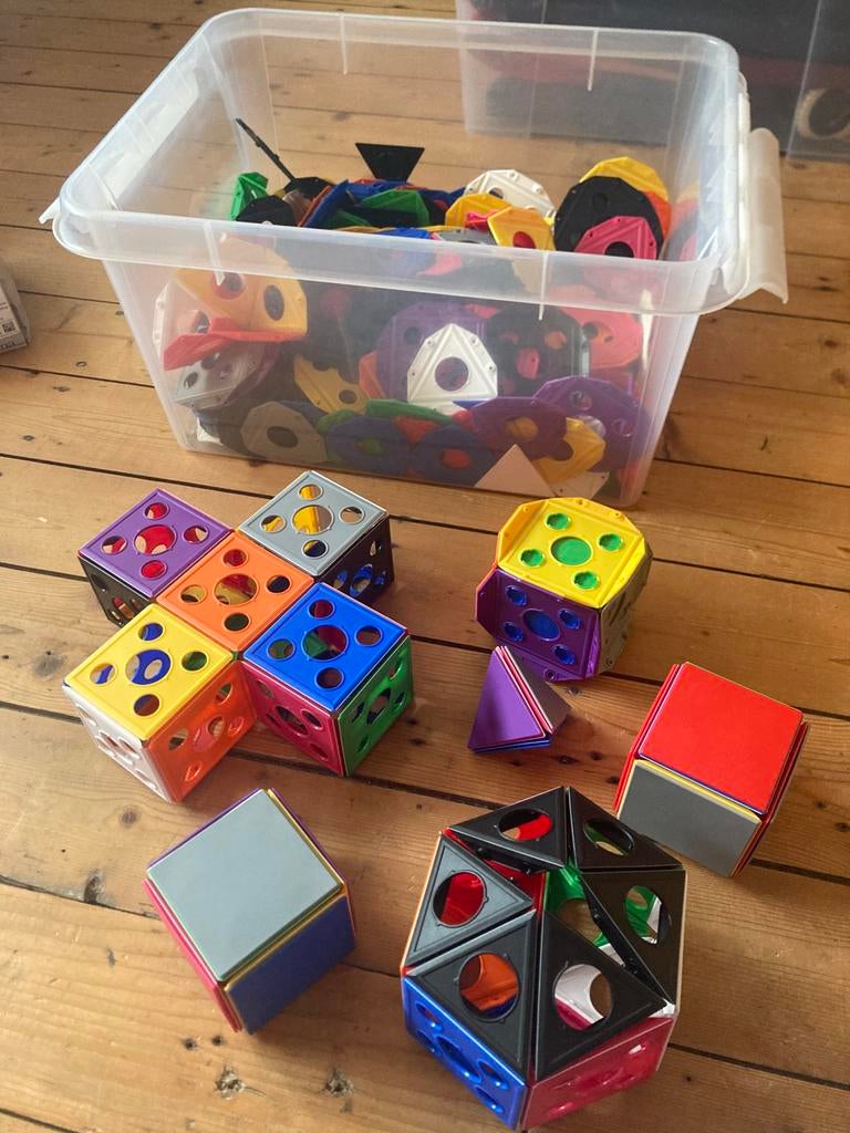 Grote bak Triqo constructie speelgoed, Kinderen en Baby's, Speelgoed | Bouwstenen, Ophalen of Verzenden, Gebruikt