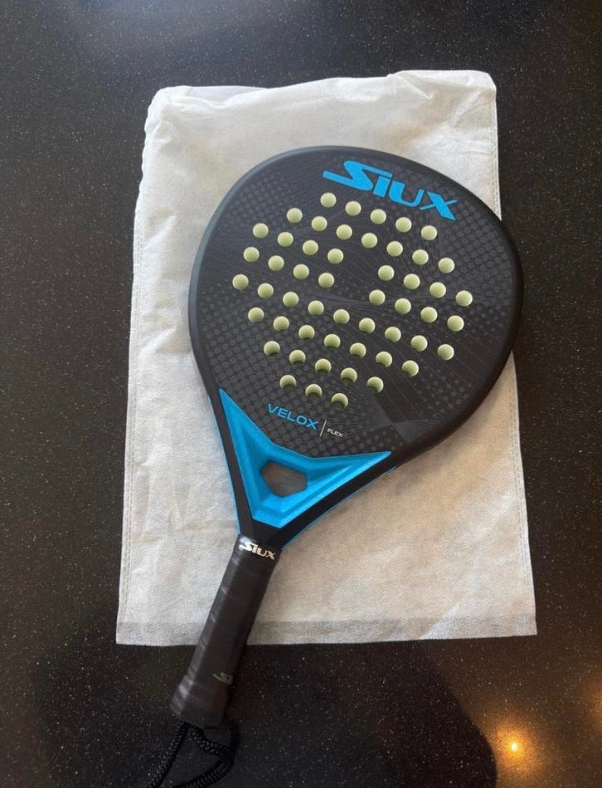 Siux Velox Padelracket - Zo goed als nieuw, Sport en Fitness, Padel, Ophalen, Nieuw, Padelracket
