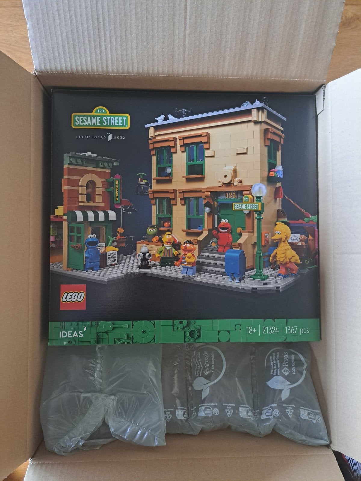 LEGO Ideas 21324 Sesamstraat - Nieuw en Ongeopend, Kinderen en Baby's, Speelgoed | Duplo en Lego, Lego, Nieuw, Ophalen of Verzenden