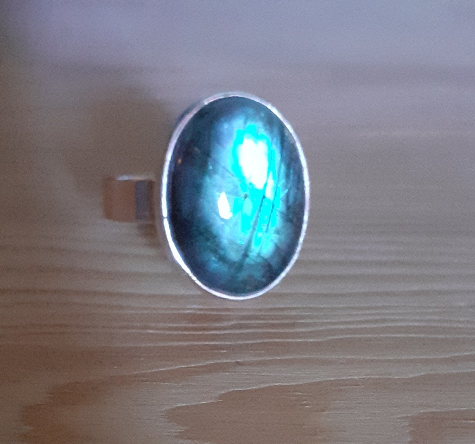 Zilveren ring met labradoriet maat 17.25, Sieraden, Tassen en Uiterlijk, Ringen, Overige kleuren, Nieuw, Ophalen of Verzenden