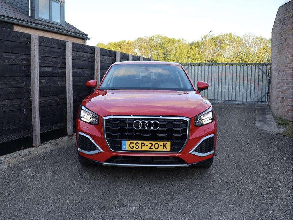 Audi Q2 30 TFSI S Edition dealer o.h. (bj 2021), Voorwielaandrijving, Stof, Gebruikt, Bedrijf