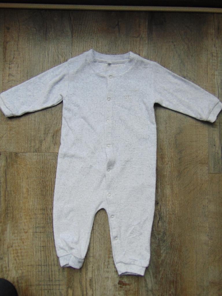 Fleece pakje grijs maat 74 boxpakje, Kinderen en Baby's, Babykleding | Maat 74, Ophalen of Verzenden, Zo goed als nieuw, Jongetje