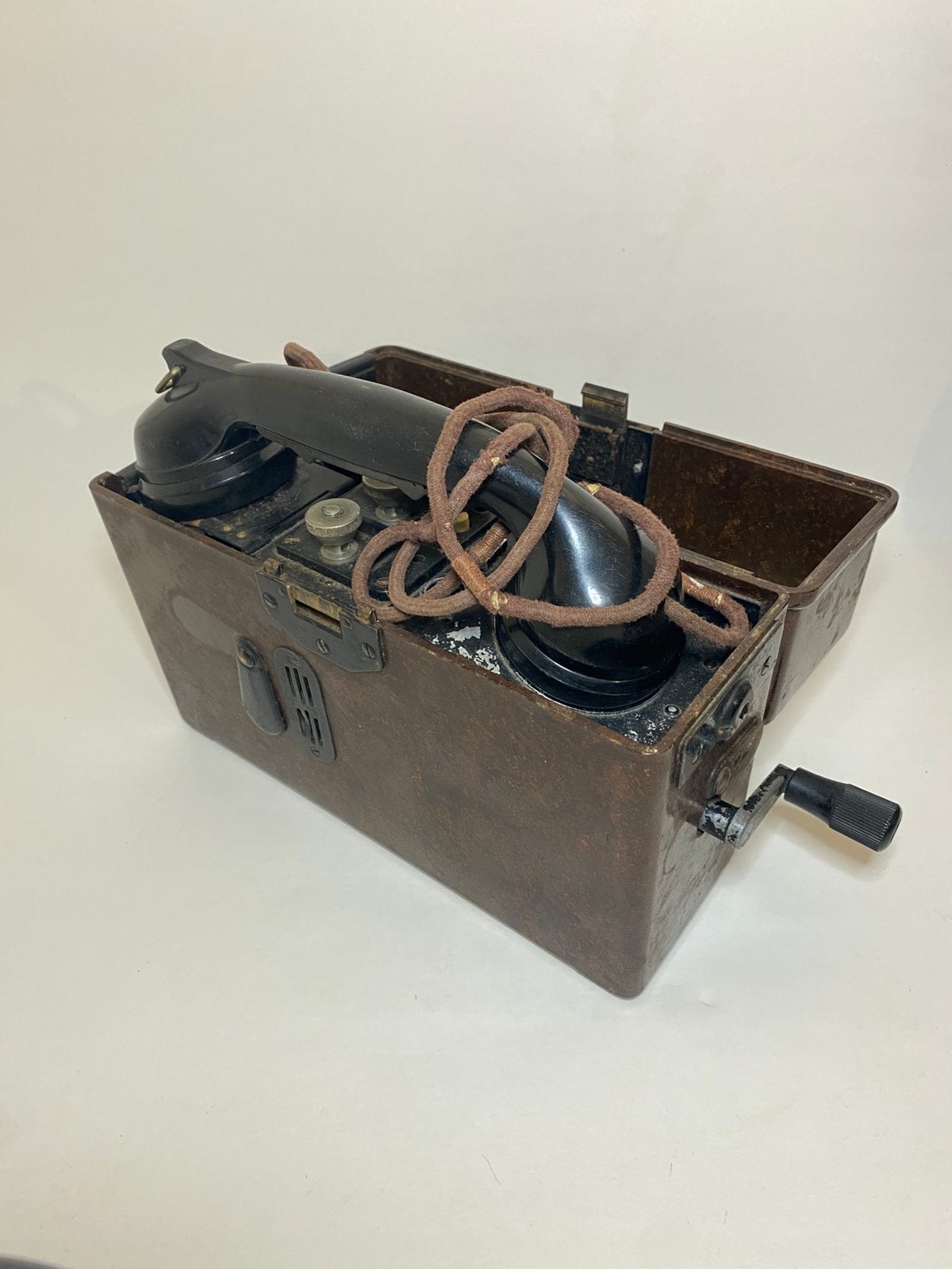 Originele WWII FF33 veldtelefoon, Ophalen of Verzenden, Zo goed als nieuw