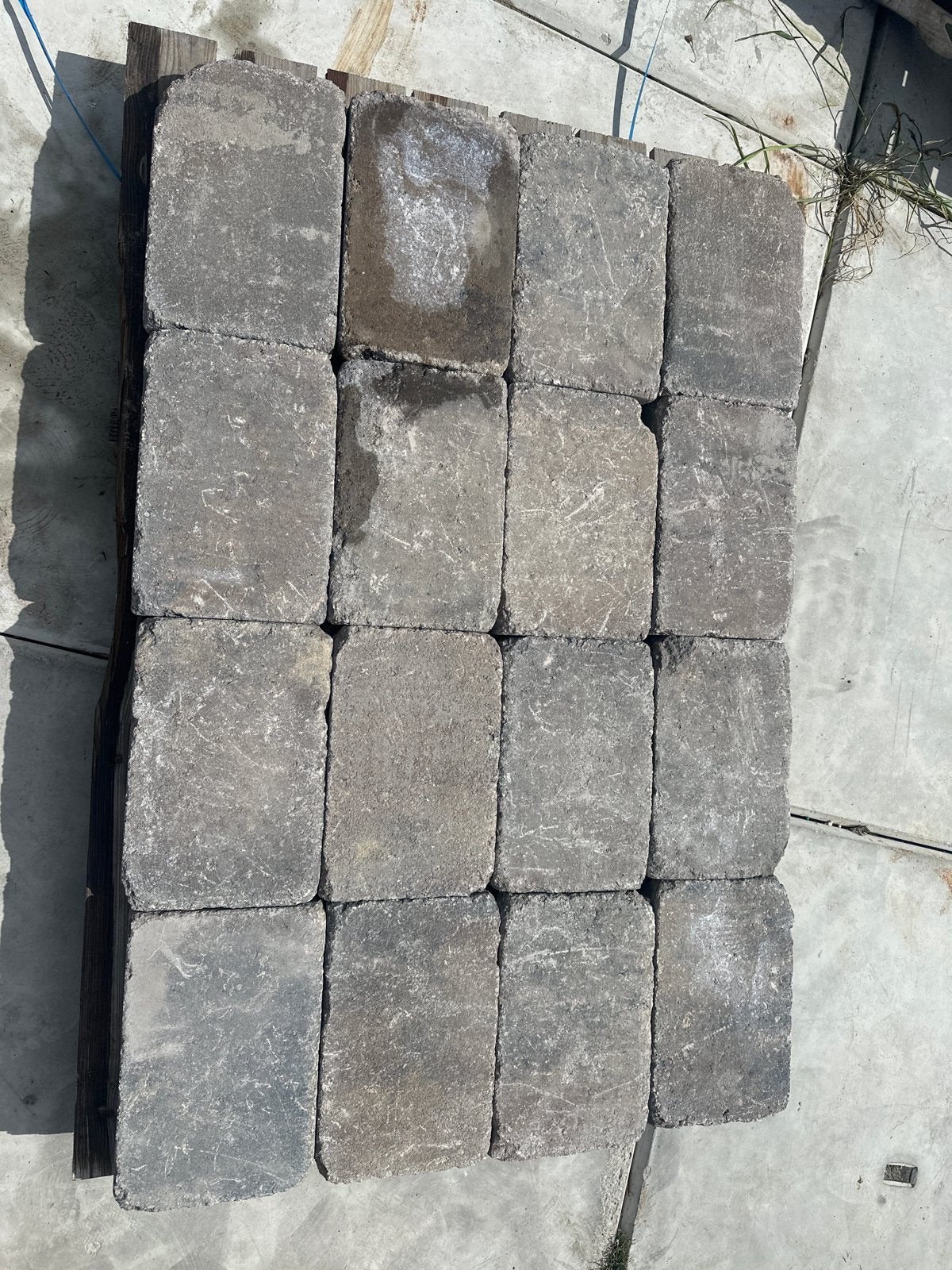 Getrommelde betonklinkers 20x30x6 cm - 27 stuks, Tuin en Terras, Tegels en Klinkers, Ophalen, Gebruikt, Klinkers, Minder dan 5 m²