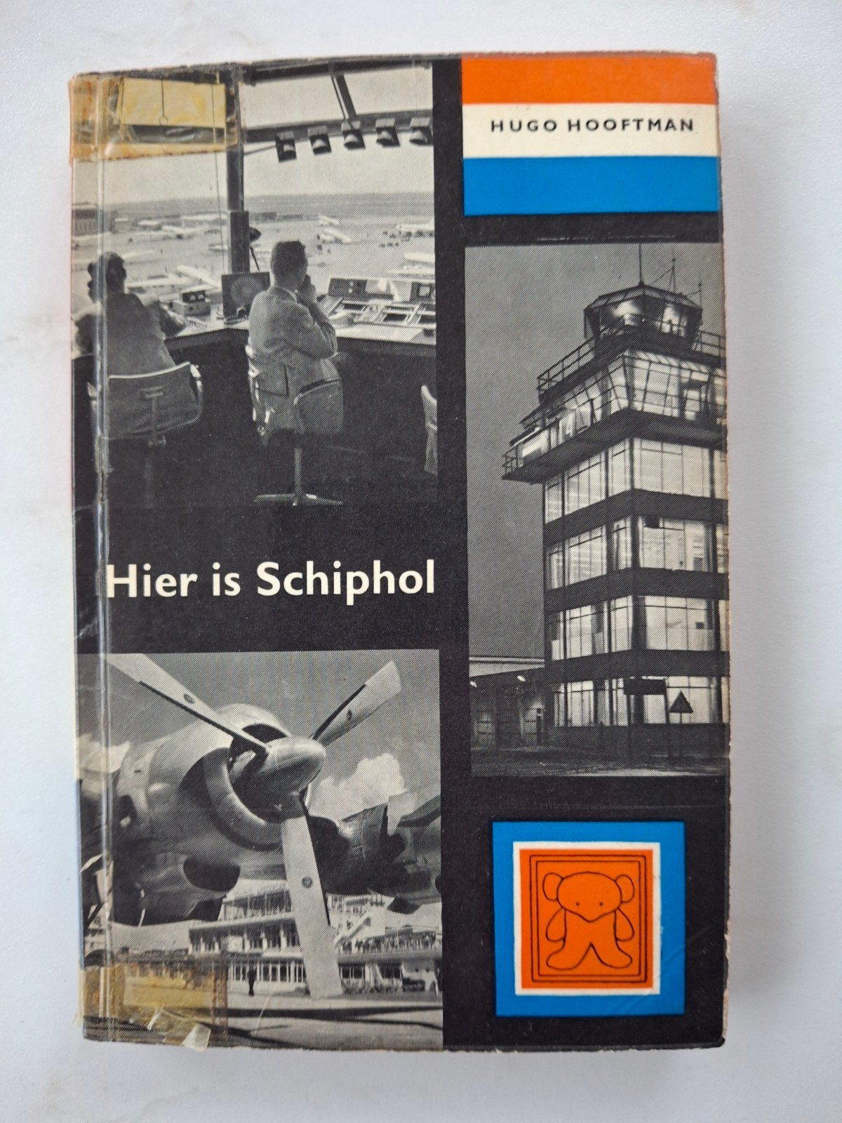 Hier is Schiphol - Hugo Hooftman (Zwarte Beertjes), Boeken, Ophalen of Verzenden, Gelezen, Hugo Hooftman