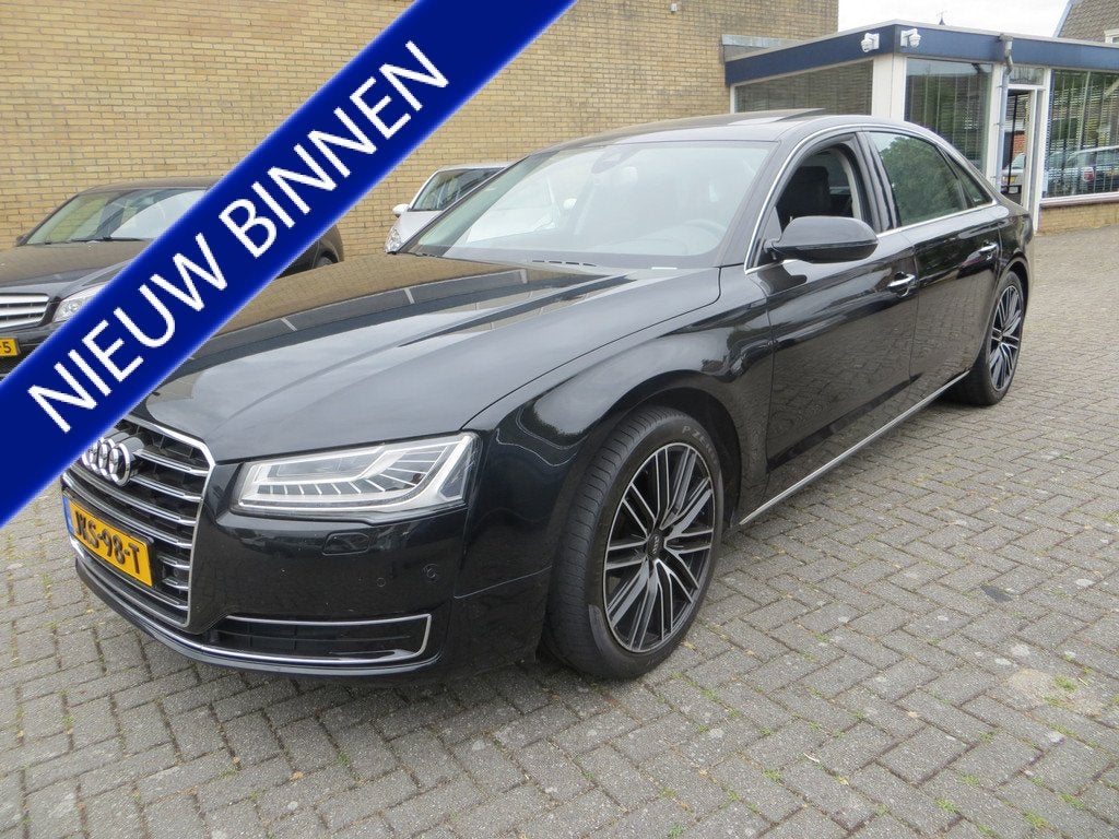 Audi A8 3.0 TFSI quattro Lang Pro Line+ PANO LEER FULL OPTIO, Auto's, Audi, Gebruikt, 2995 cc, Zwart, Leder