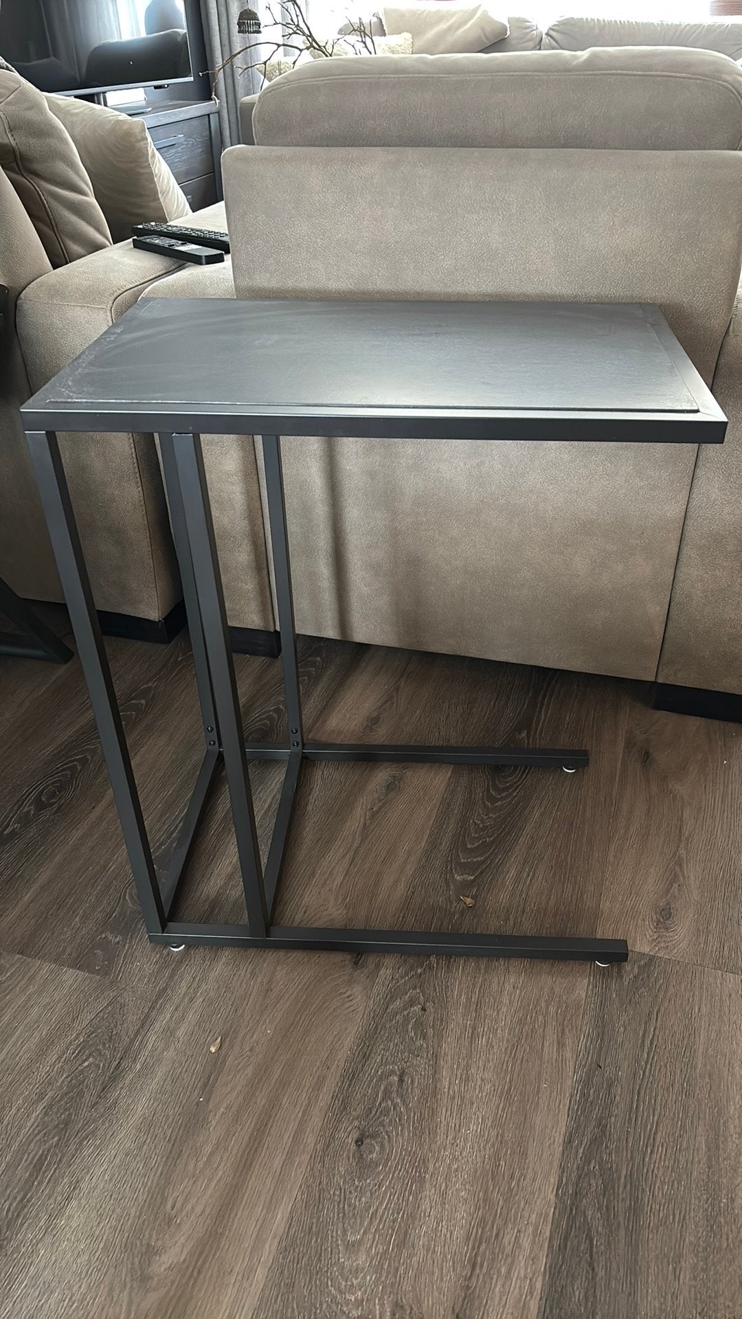 Bijzet tafeltje, Minder dan 55 cm, Metaal of Aluminium, Rond, Zo goed als nieuw