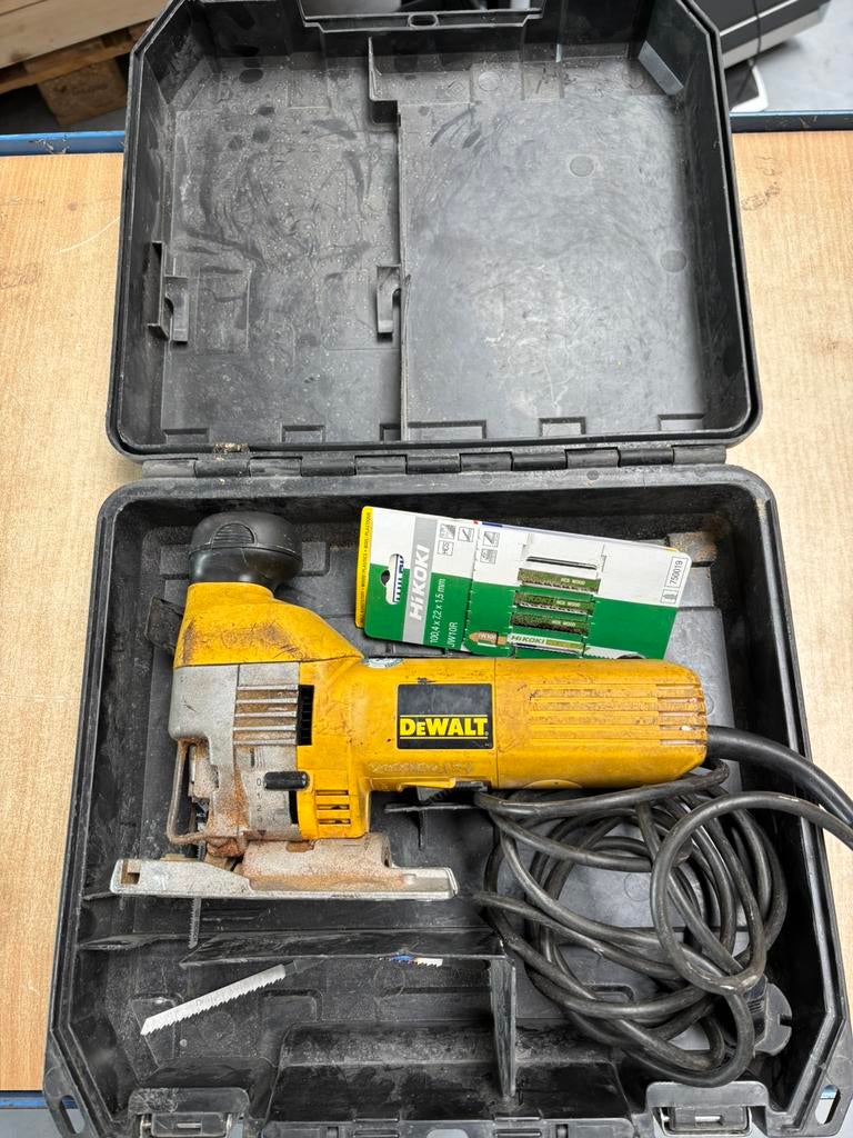DeWalt DW323-qs decoupeerzaag, Doe-het-zelf en Verbouw, Gereedschap | Zaagmachines, Ophalen, Gebruikt, -, Decoupeerzaag