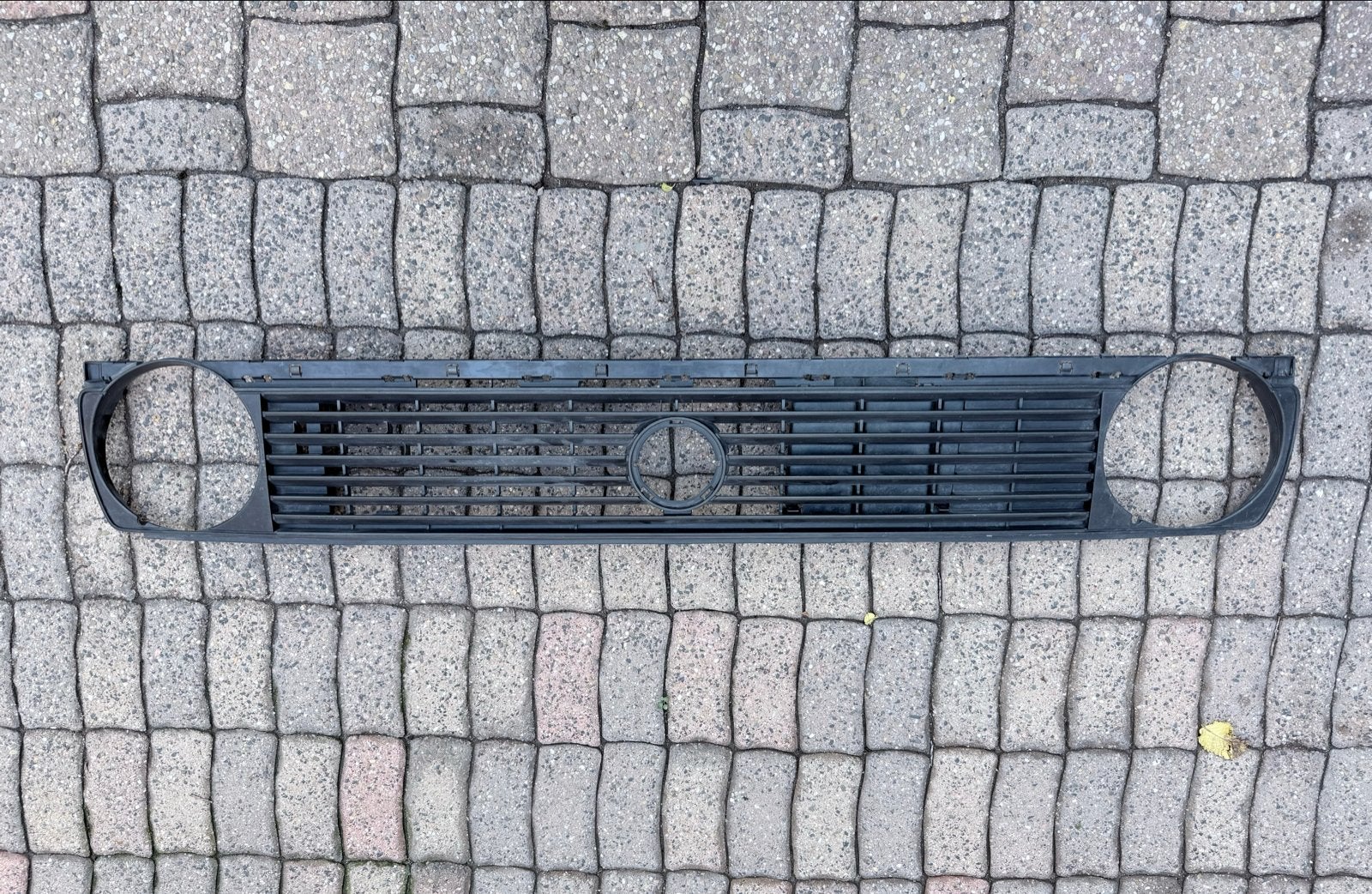 Volkswagen Golf MK2 Grill - Beschadigde Bevestigingspunten, Ophalen of Verzenden, Gebruikt, Volkswagen