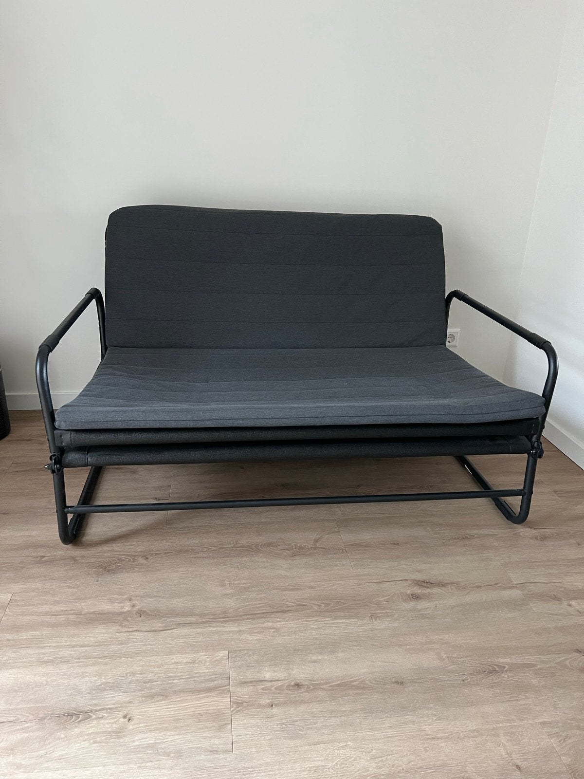 Hammarn Slaapbank Ikea donkergrijs/zwart, Huis en Inrichting, Slaapkamer | Slaapbanken, Ophalen, Zwart, Tweepersoons, 140 cm