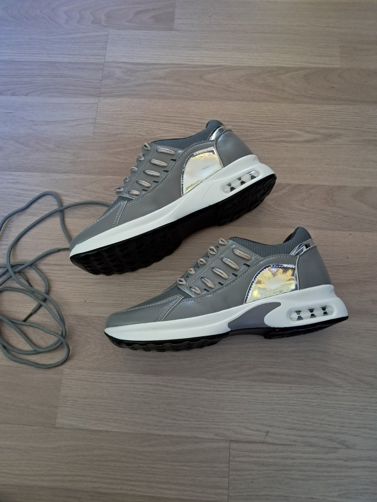 Sneakers Maat 40, Ophalen of Verzenden, Nieuw, Grijs, Sneakers of Gympen