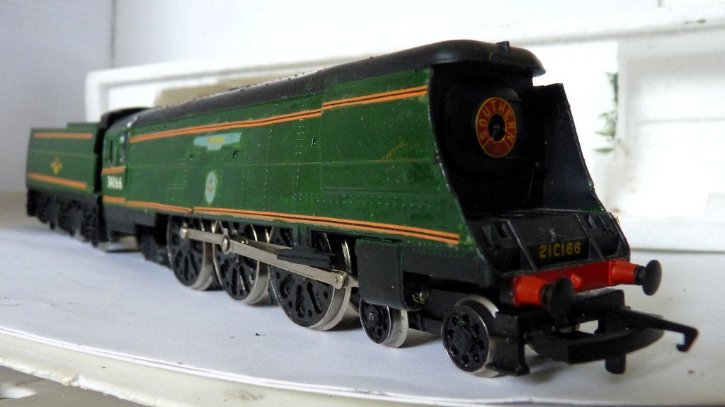 Hornby R374 4-6-2 "Spitfire" 21C166 repainted, Overige merken, Gebruikt, Verzenden, Gelijkstroom