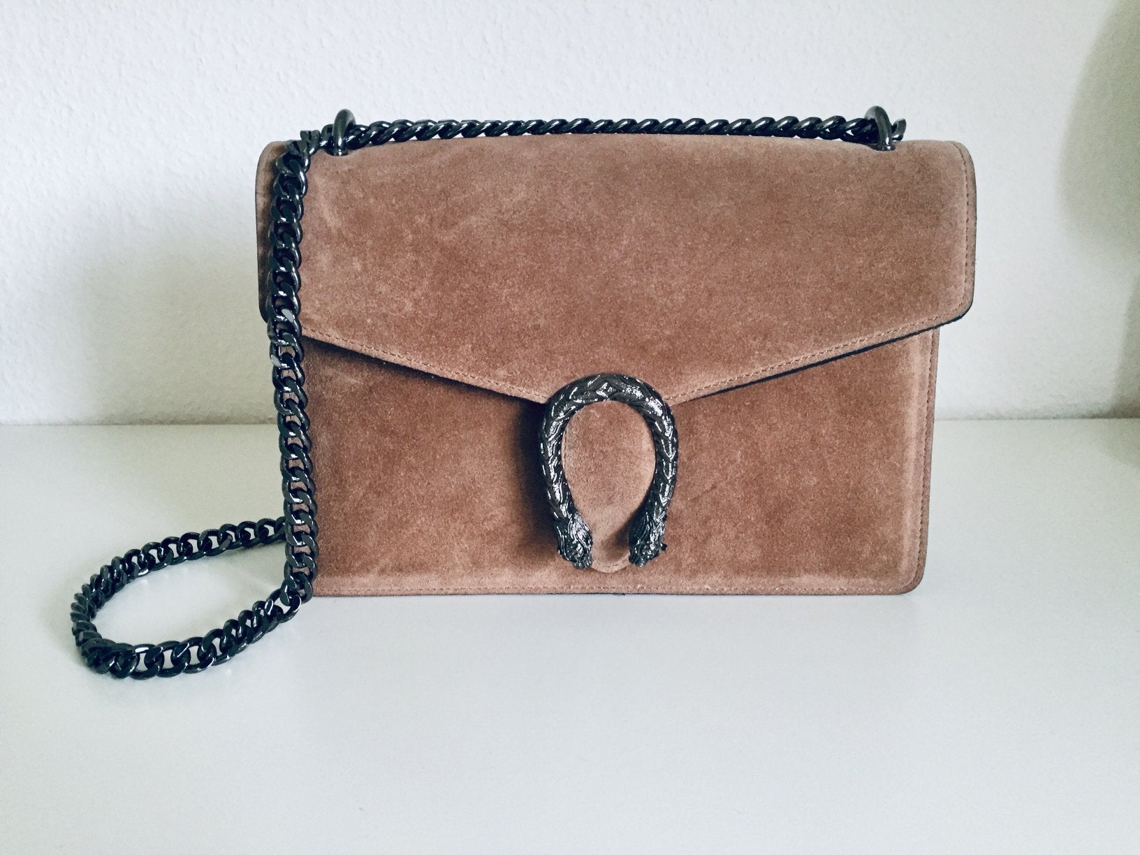 Suede handtas bruin, Ophalen of Verzenden, Zo goed als nieuw, Bruin, Handtas