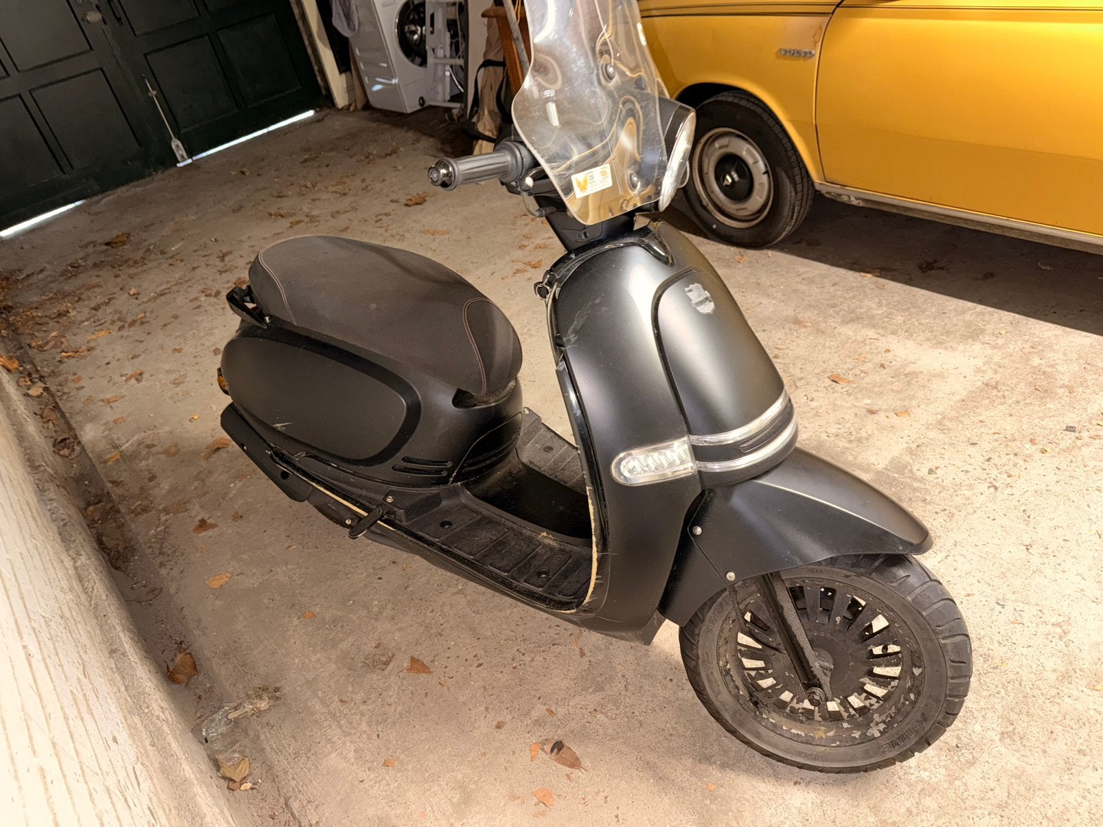KAPOTTE scooter, Ophalen, Gebruikt, Benzine