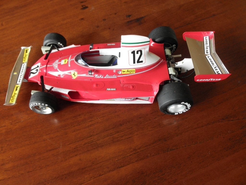 Foto 8 van Formule 1 cars schaal 1:12