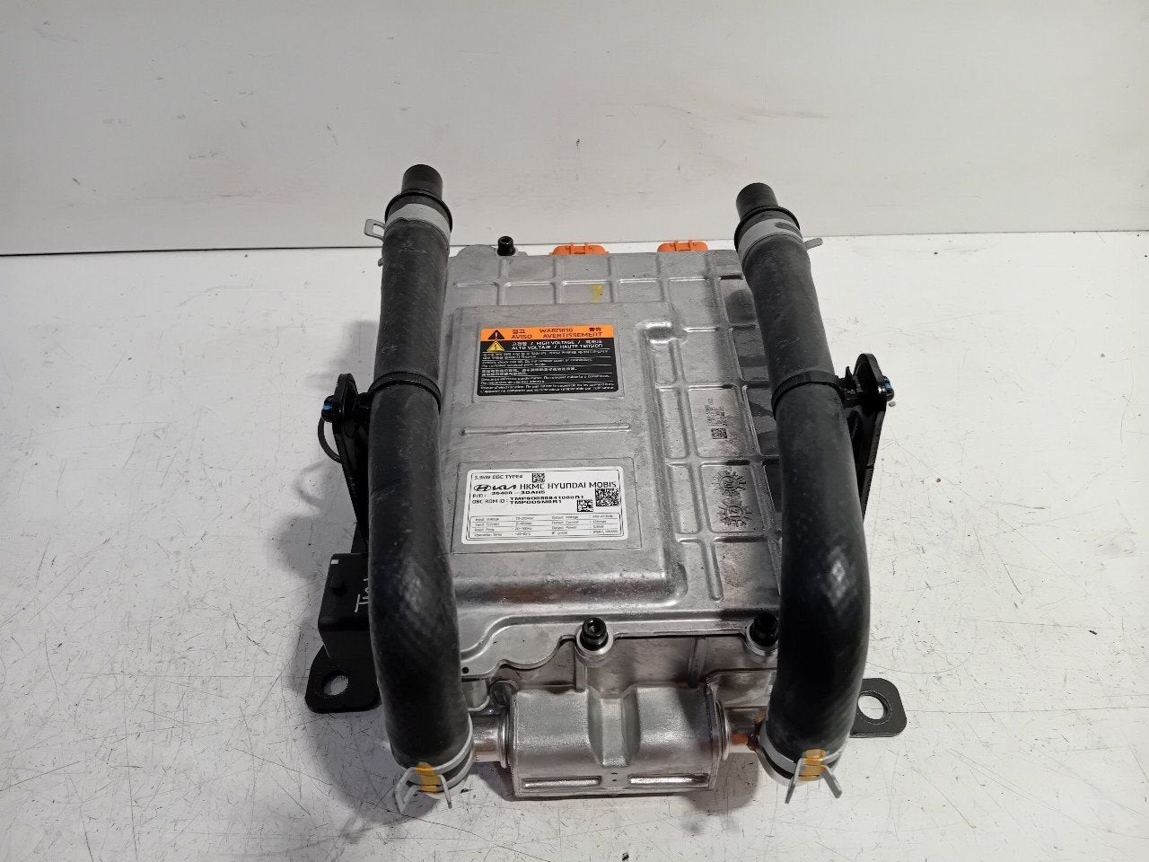 Computer Hyundai Santa Fe, Onderdelen@venauto.nl, Van der Ven Autorecycling B.V., Gebruikt, Ettenseweg 76, 4706 PB Roosendaal, The Netherlands