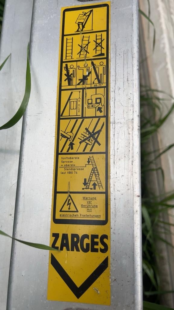 Ladder, Doe-het-zelf en Verbouw, Steigers, Ophalen, Zo goed als nieuw, Rolsteiger of Kamersteiger, 2 tot 5 meter
