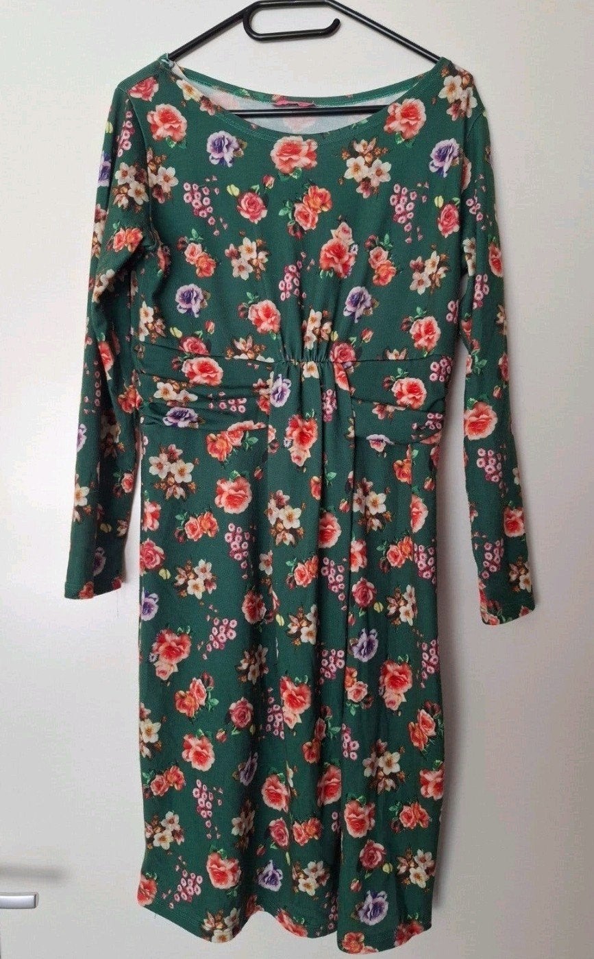 Tantilly jurk maat M met bloemenprint, Kleding | Dames, Tantilly, Ophalen of Verzenden