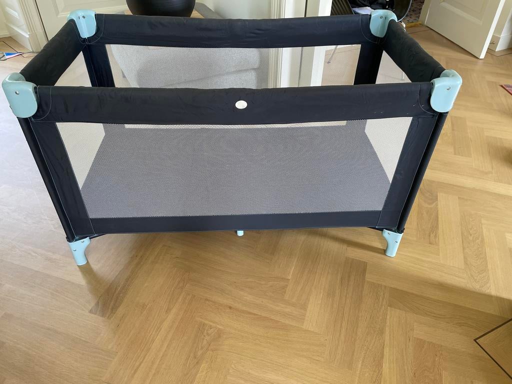 Reiswieg Baby Planet - Compact en Handig, Ophalen, Gebruikt, Rechthoekig