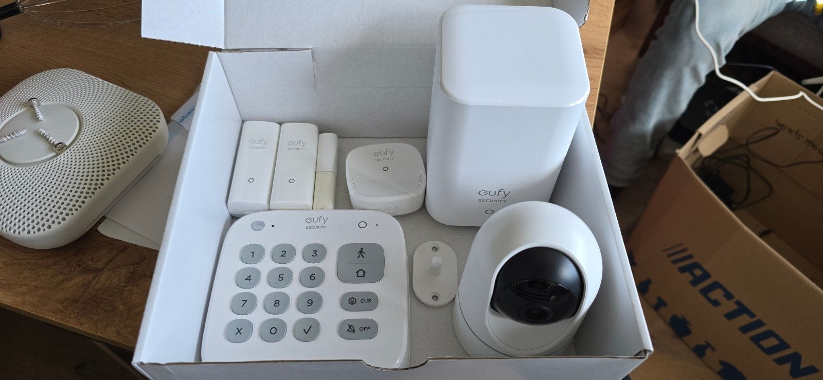 Complete Eufy Security Beveiligingsset (HomeBase 2, Cam, Key, Doe-het-zelf en Verbouw, Beweging, Detector, Sensor of Melder, Ophalen of Verzenden