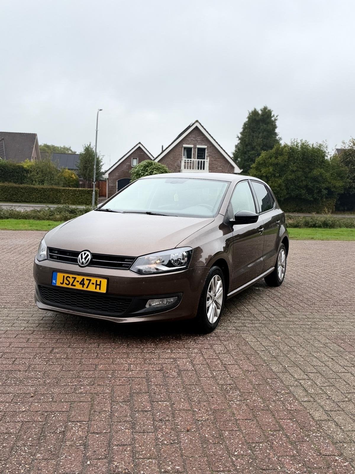 Volkswagen Polo 1.2 51KW 2011 Bruin, Ophalen, Gebruikt, Volkswagen