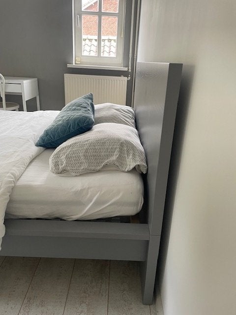 Ikea malm bed 140x200 grijs, Ophalen, Tweepersoons, 140 cm, Zo goed als nieuw