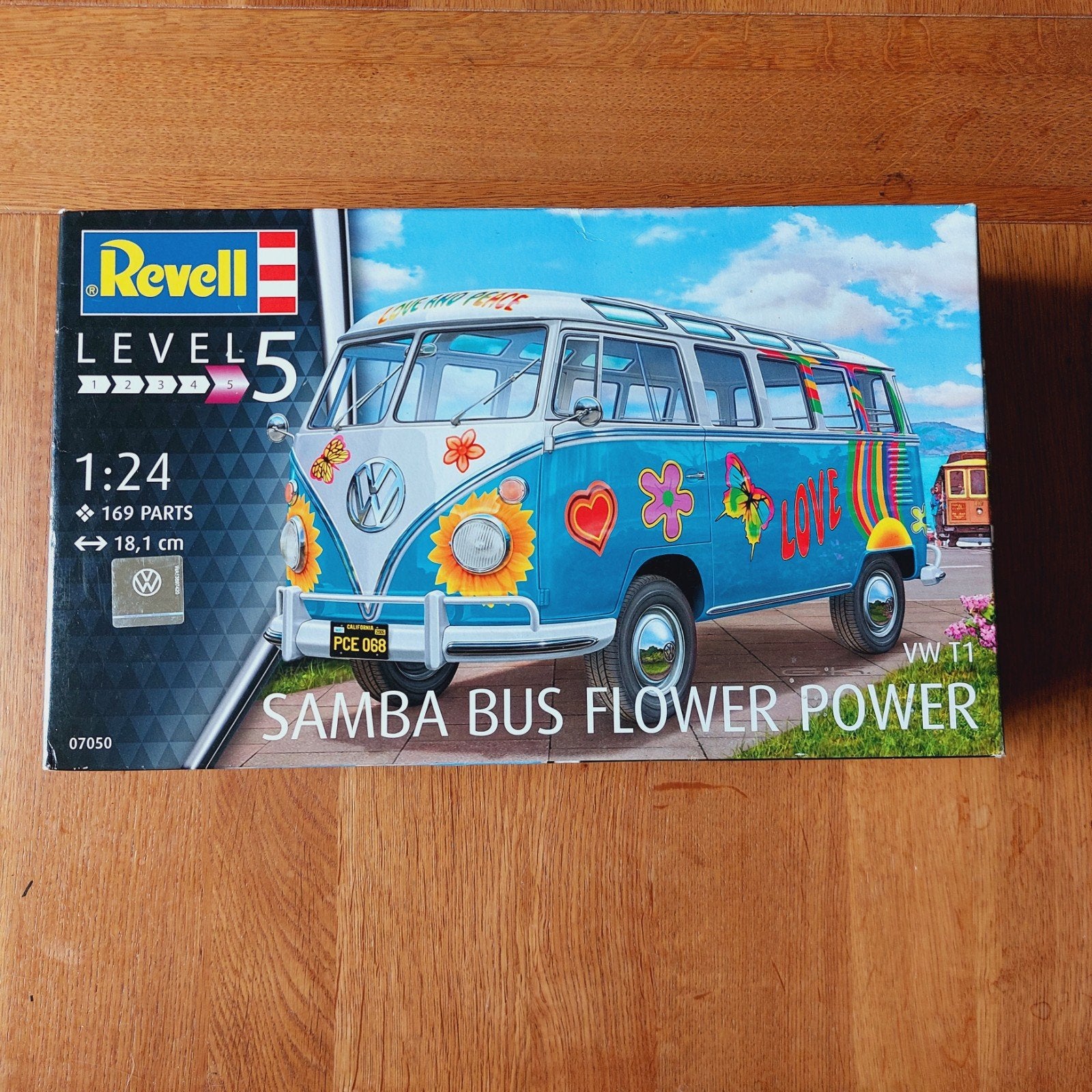 Revell VW T1 Samba Bus Flower Power modelbouw + lijm, Ophalen of Verzenden, Nieuw, Bus of Vrachtwagen, Revell