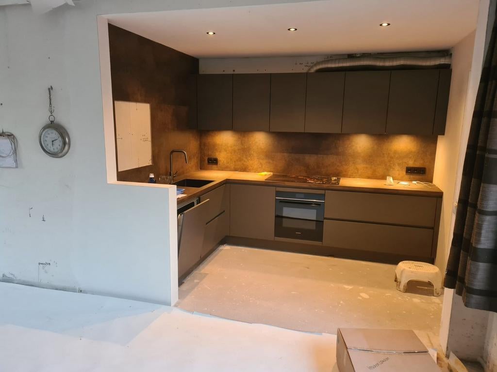 Aanrechtblad mét rvs gunmetal spoelbak, Ophalen, Zo goed als nieuw, 200 cm of meer, Minder dan 100 cm
