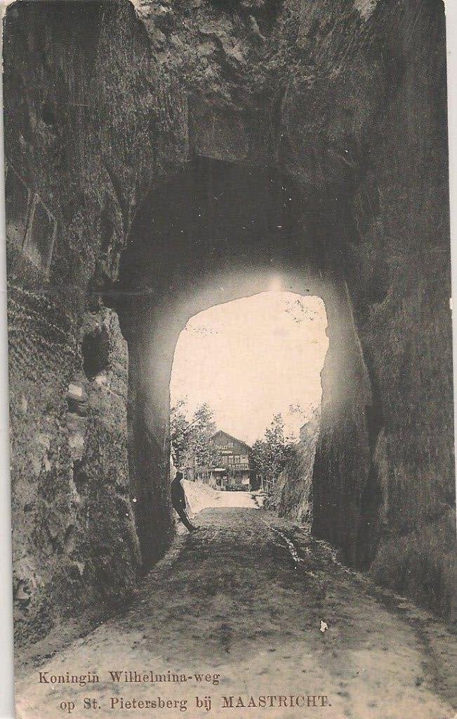 Maastricht, Verzamelen, Verzenden, 1920 tot 1940, Ongelopen, Limburg
