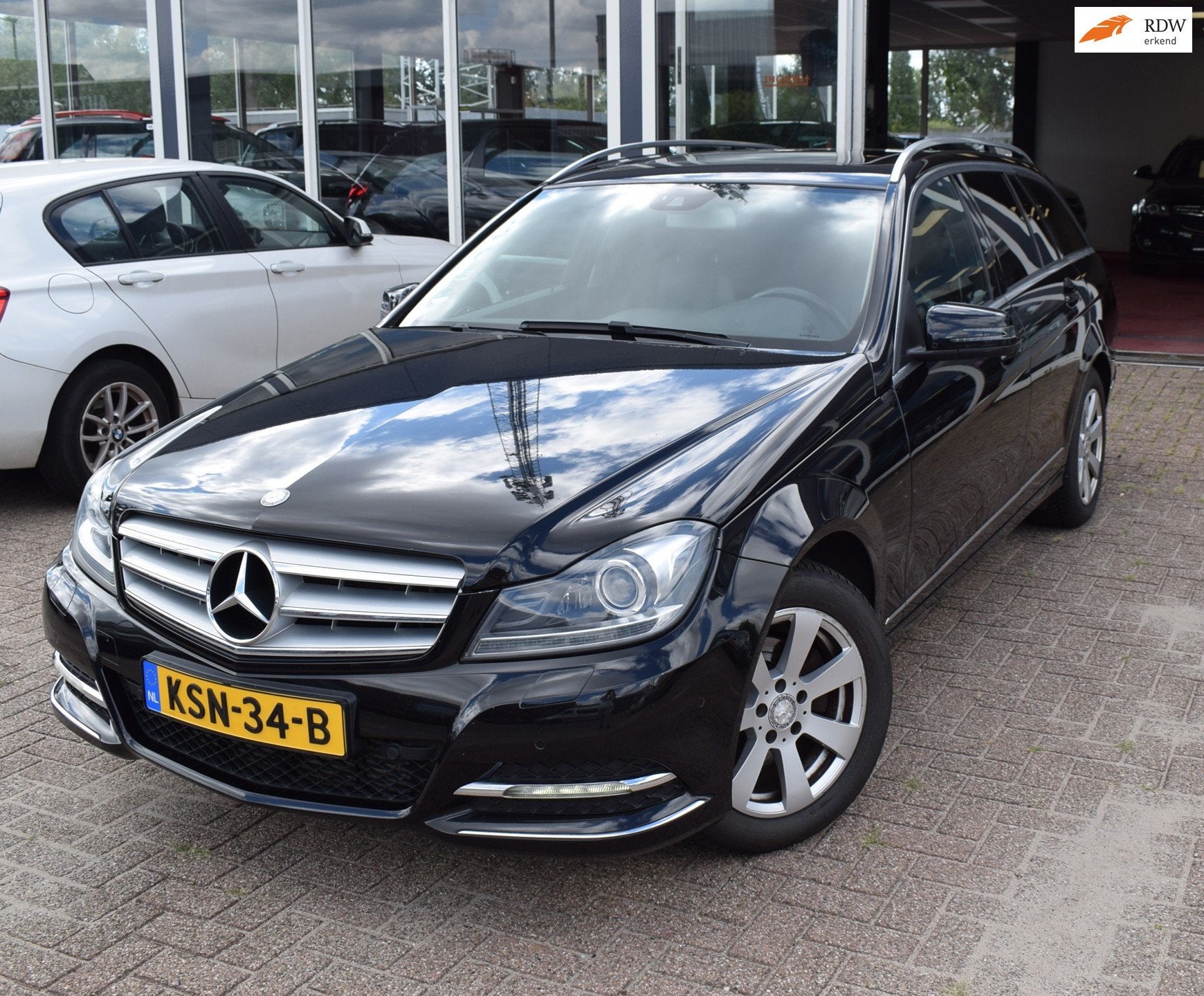 Mercedes-Benz C-klasse Estate 180 DAKRAAM|CLIMATE CONTROL|CR, Automaat, Achterwielaandrijving, Zwart, 1595 cc