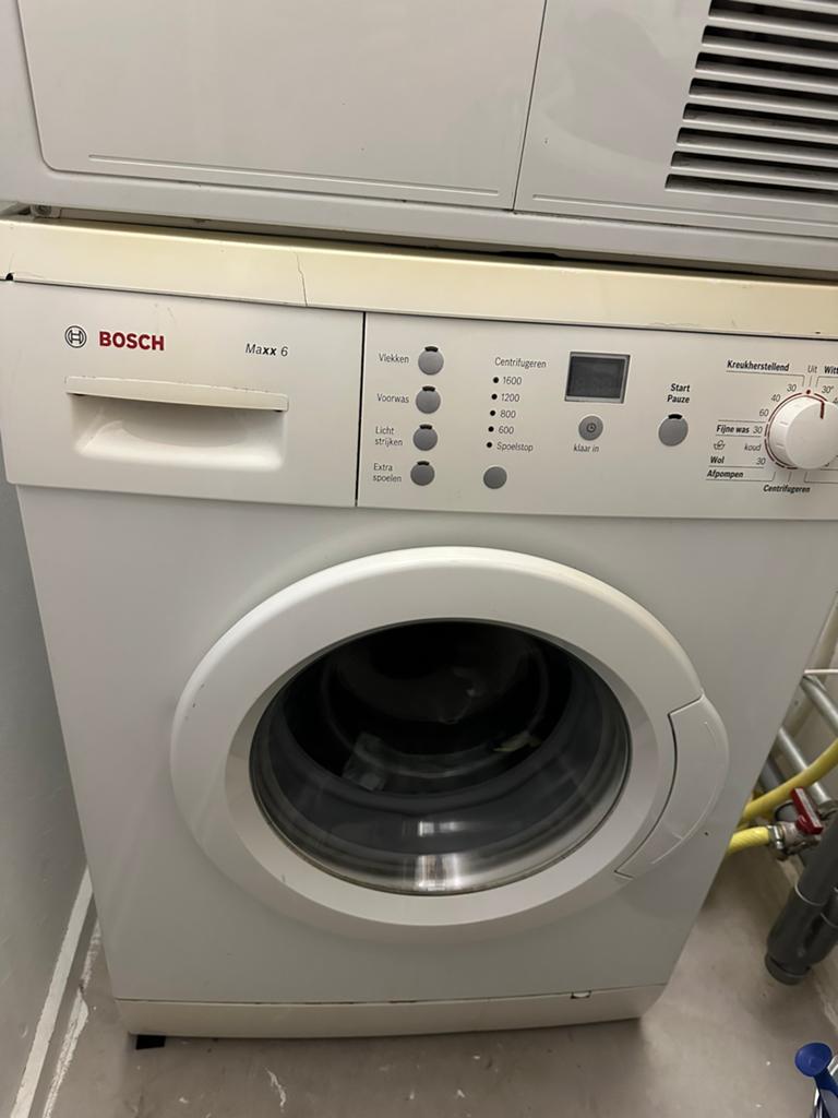 Bosch wasmachine, Witgoed en Apparatuur, Wasmachines, Ophalen of Verzenden, Zo goed als nieuw, 1200 tot 1600 toeren, 85 tot 90 cm