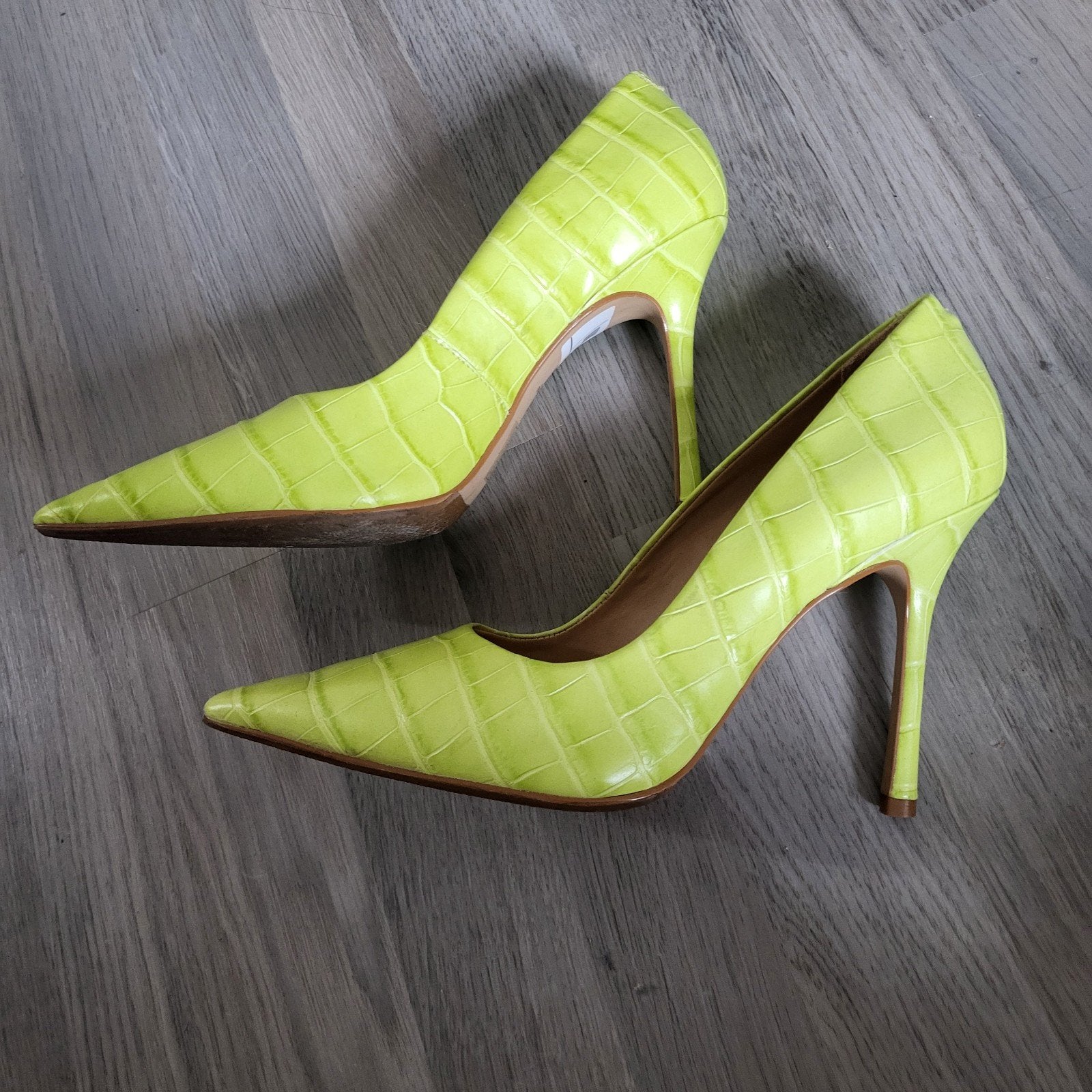 dune london lime pumps maat 40, Kleding | Dames, Ophalen of Verzenden, Zo goed als nieuw, Groen