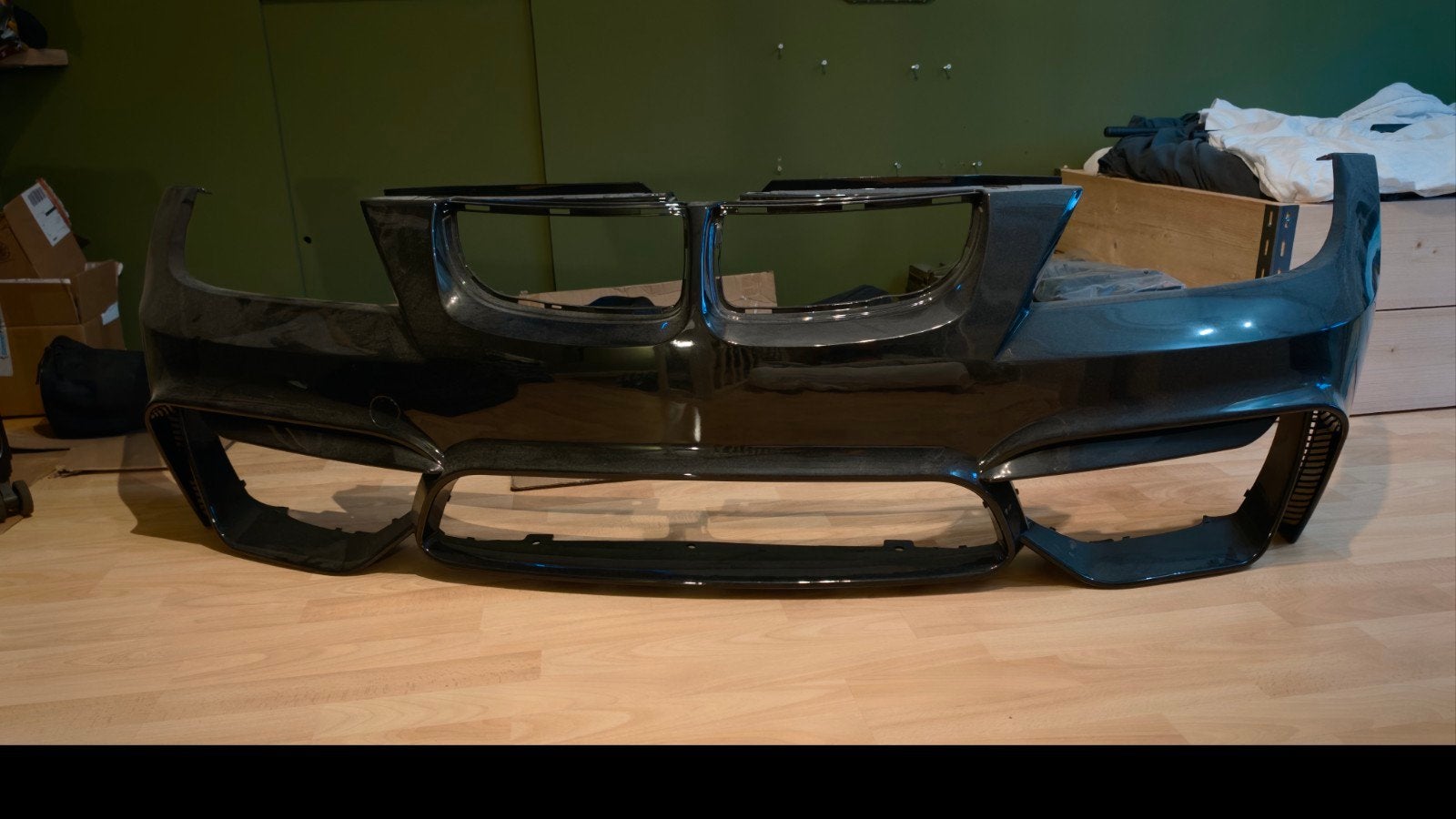 E90 voorbumper met lip evo 2 look, Auto diversen, Tuning en Styling, Ophalen