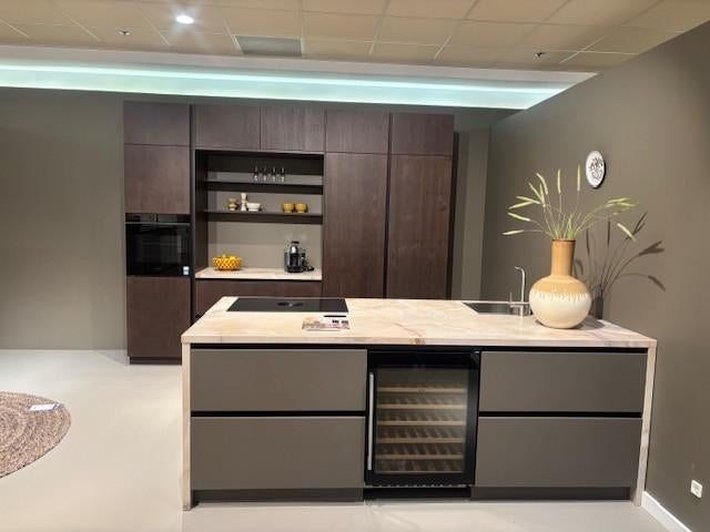 Luxe Schüller keuken met kookeiland., Huis en Inrichting, Keuken | Complete keukens, Ophalen, Overige kleuren, Overige typen, Met kookeiland