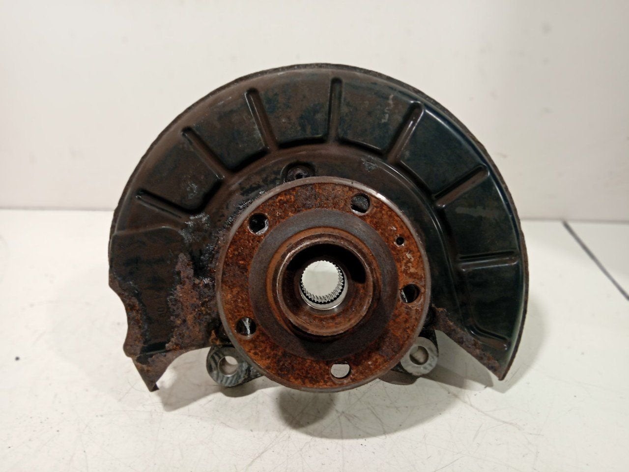 Wielnaaf rechts voor Volkswagen Sharan, Onderdelen@venauto.nl, Van der Ven Autorecycling B.V., Gebruikt, Ettenseweg 76, 4706 PB Roosendaal, The Netherlands