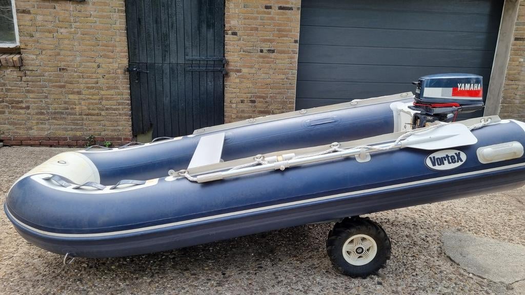 Opblaasboot Vortex met Yamaha buitenboordmotor – compleet, Watersport en Boten, Ophalen, Gebruikt, Motor en Techniek, Motorboot