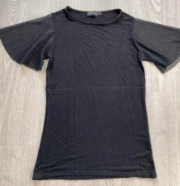 PLT Pretty Little Thing Mooi zwart shirt , maatje S 36, Kleding | Dames, Zwart, Ophalen of Verzenden, Zo goed als nieuw, Korte mouw