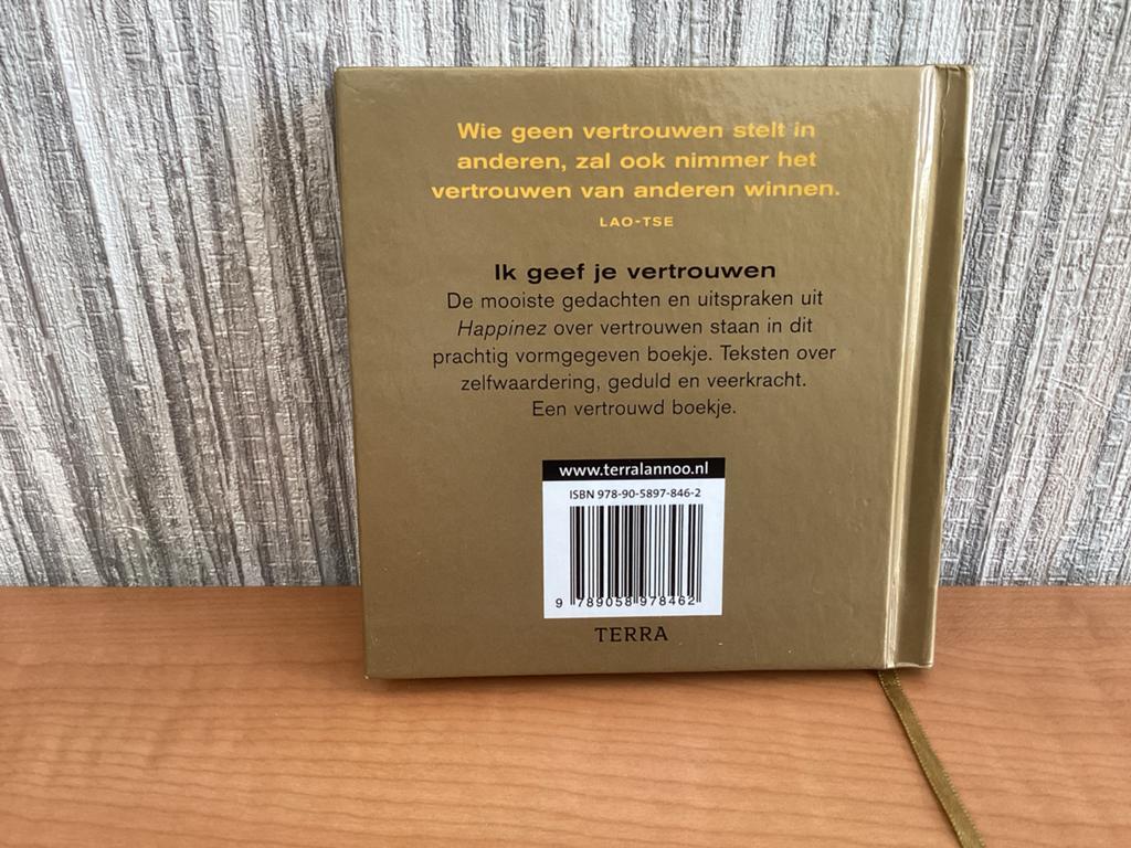 Happinez: Ik geef je vertrouwen - Inspirerend boekje, Ophalen of Verzenden, Zo goed als nieuw