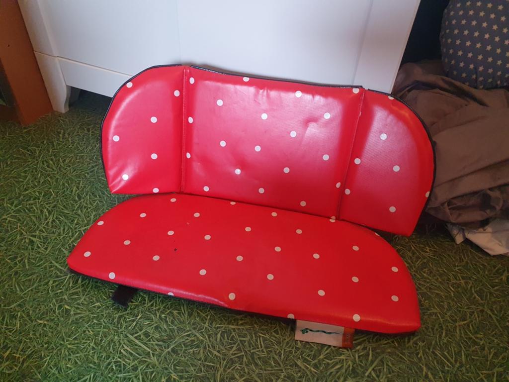 Babboe zitje rood/wit en huif/regenzeil voor bakfiets, Fietsen en Brommers, Fietsaccessoires | Aanhangers en Karren, Ophalen, Zo goed als nieuw